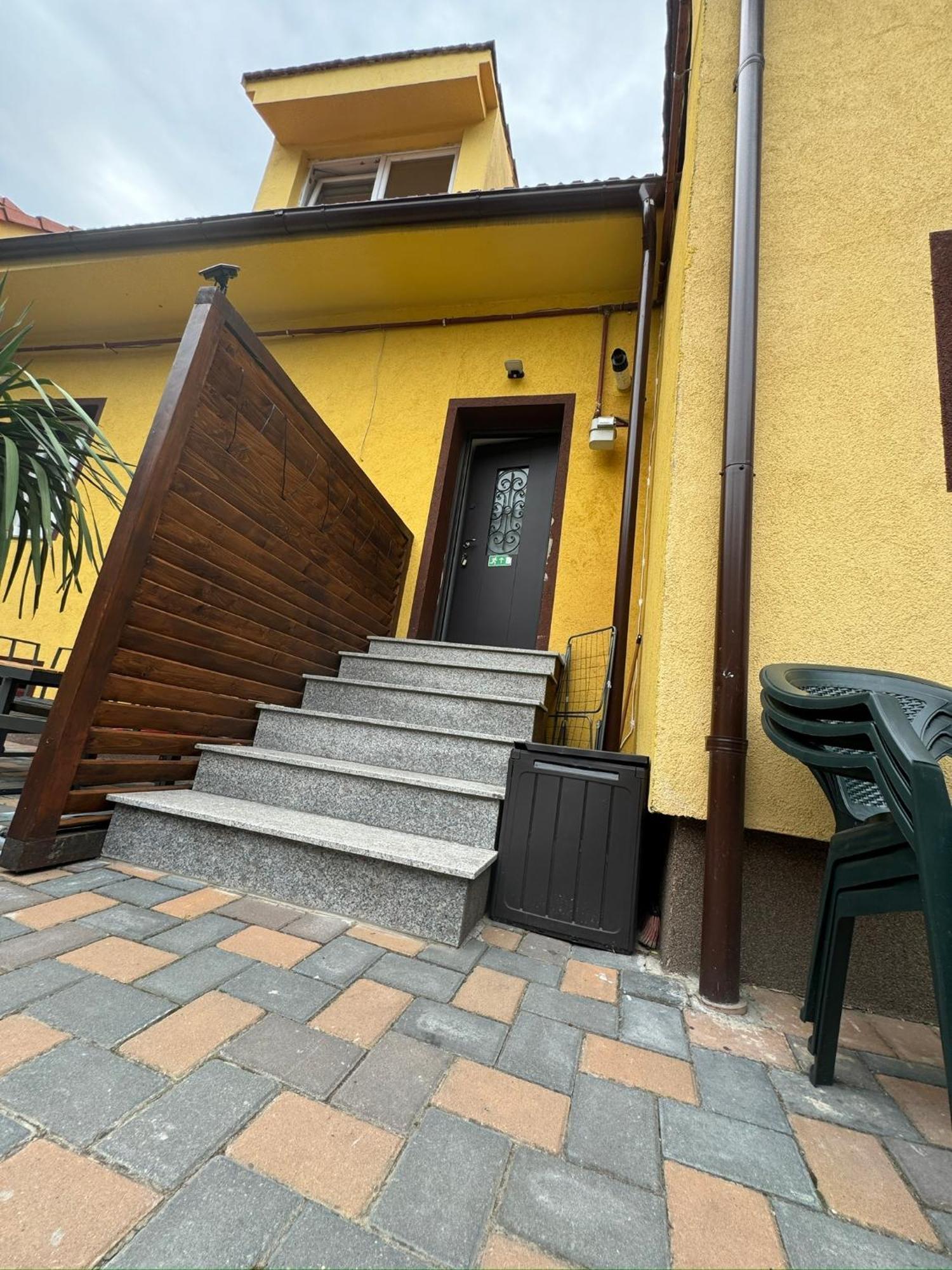 Apartamente De Inchiriat Lucky House ブラショフ エクステリア 写真