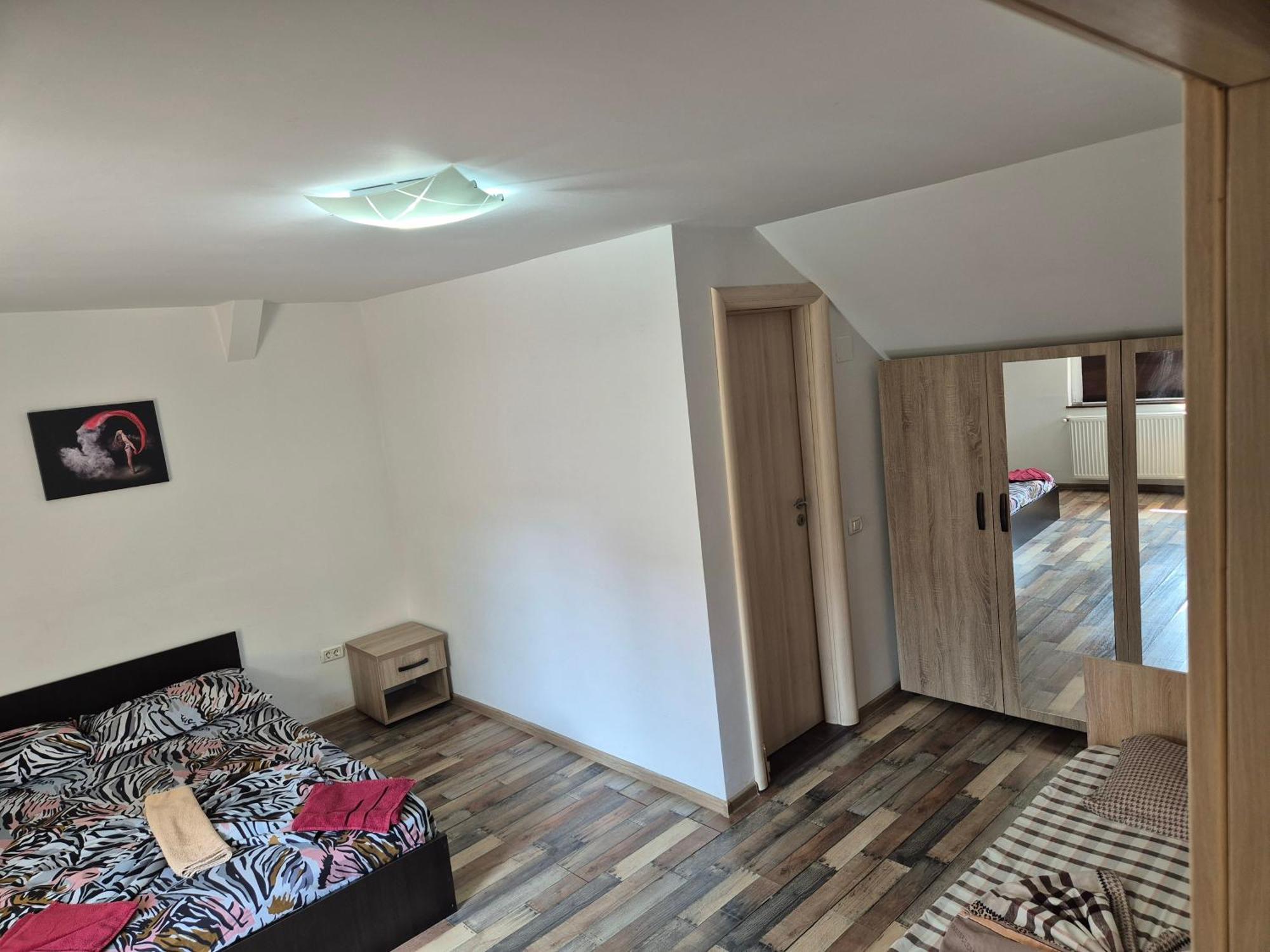 Apartamente De Inchiriat Lucky House ブラショフ エクステリア 写真