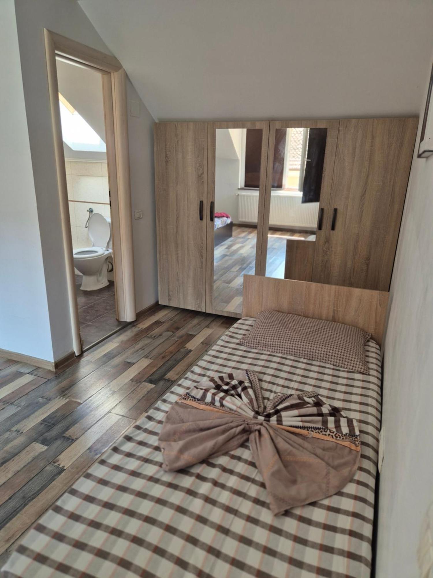 Apartamente De Inchiriat Lucky House ブラショフ エクステリア 写真