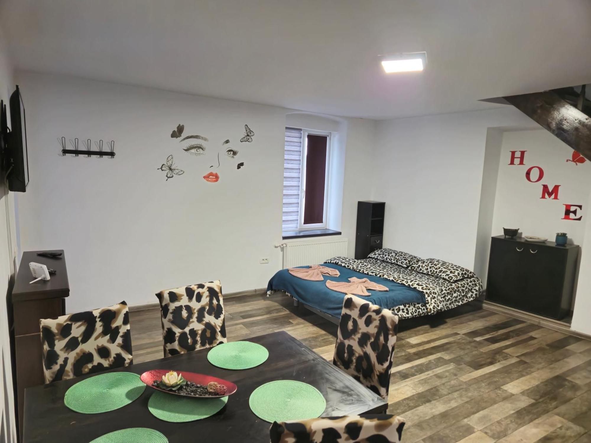 Apartamente De Inchiriat Lucky House ブラショフ エクステリア 写真